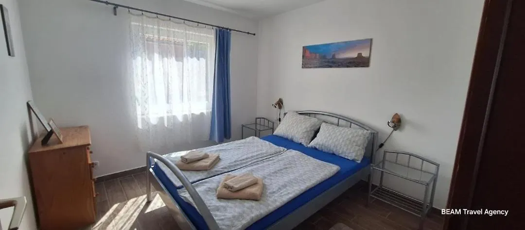 Apartements Maslina 비르 크로아티아