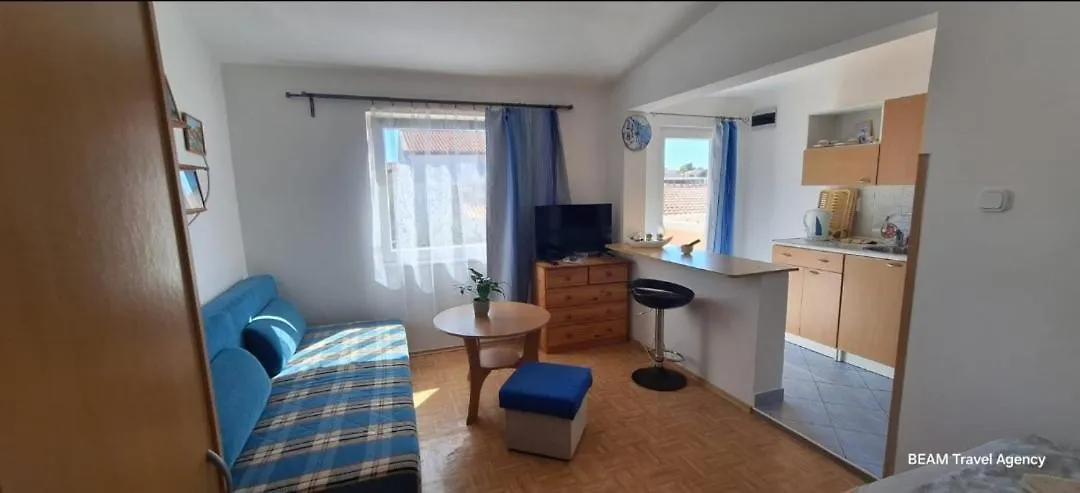Apartements Maslina 비르